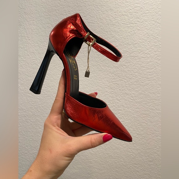 ‘Divine Follie’ Elegant Red Leather Stiletto Heels IT35 NWB - Picture 1 of 5